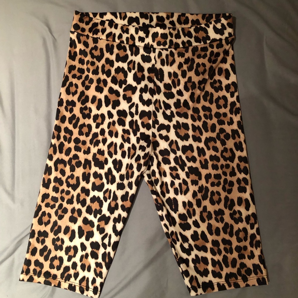 Zara leopard biker shorts